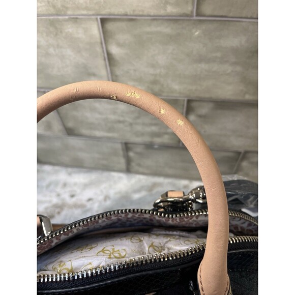 Guess Women's Cheatin' Heart Dome Satchel Black Leopard SL481207 Logo Charm READ - Picture 9 of 16